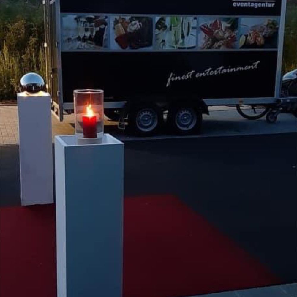 Grillwagen Quovadis am roten Teppich